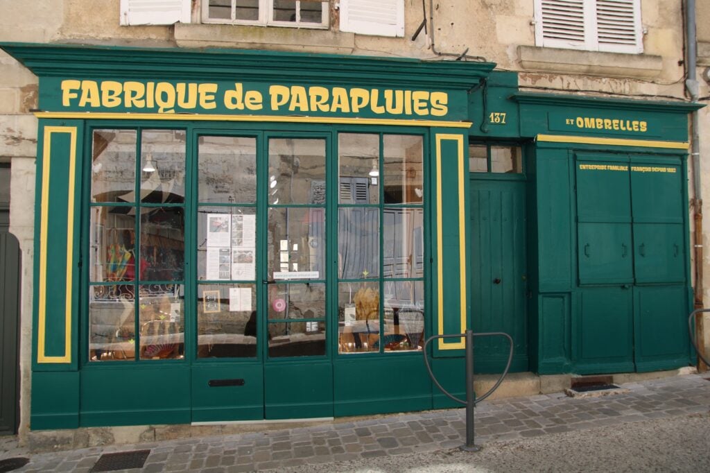 Fabrique de parapluies et ombrelles